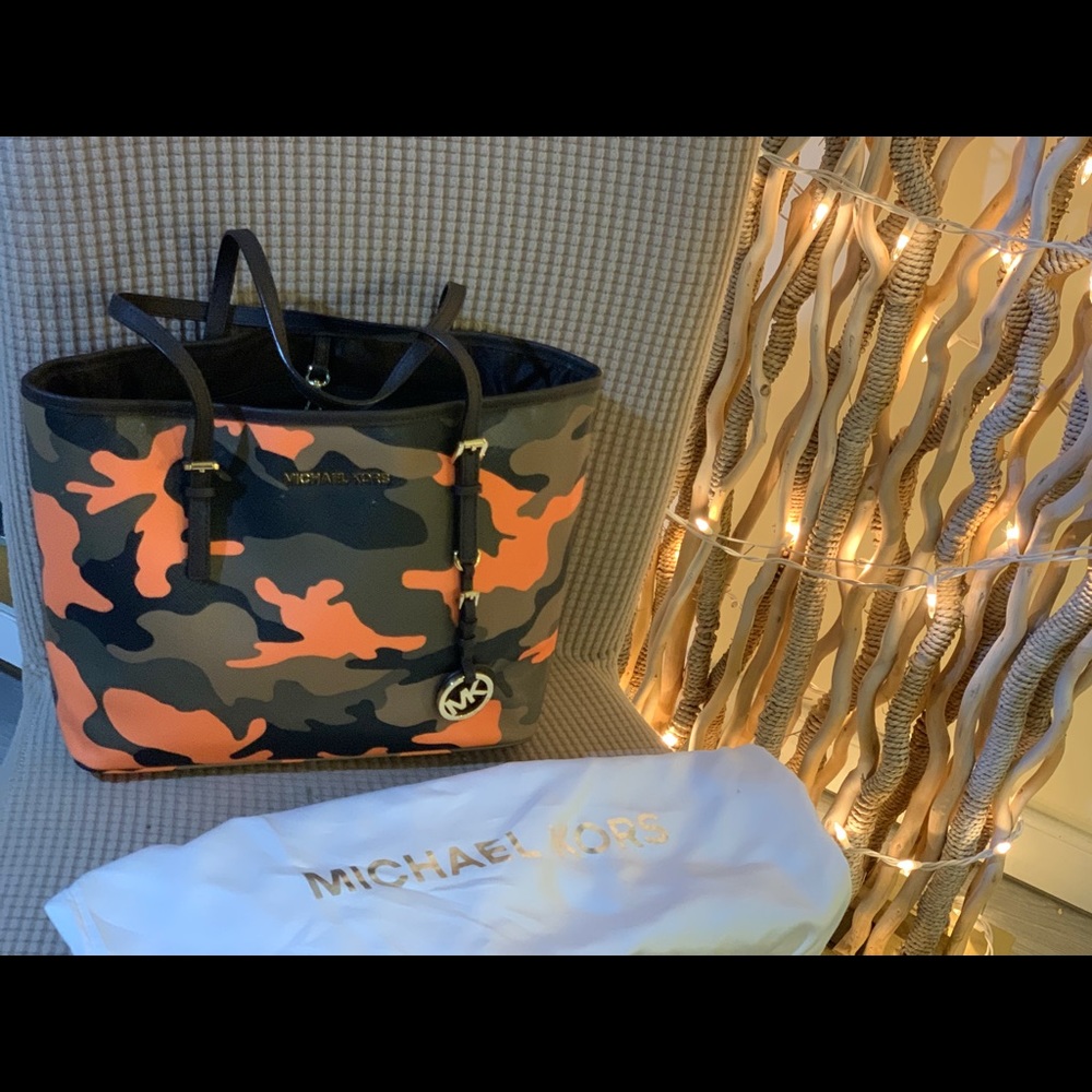 Jet set travel Michael Kors bag